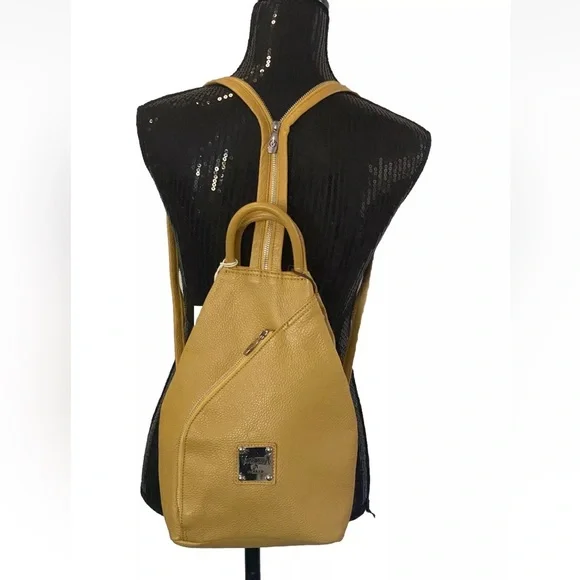 NWT VALENTINA 🇮🇹 MADE IN ITALY SLING BAG BACKPACK  MUSTARD YELLOW - Picture 5 of 15